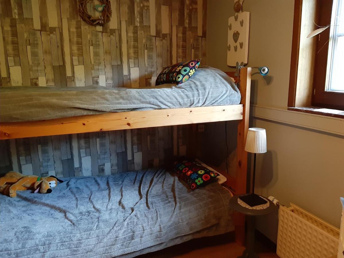 Chambres Chez Nanou Avec Petit Dejeuner Chimay Luaran gambar